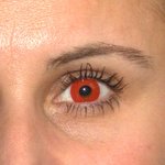ColorVue Crazy-Kontaktlinsen - Red Devil (2 St. 3-Monatslinsen) – ohne Stärke